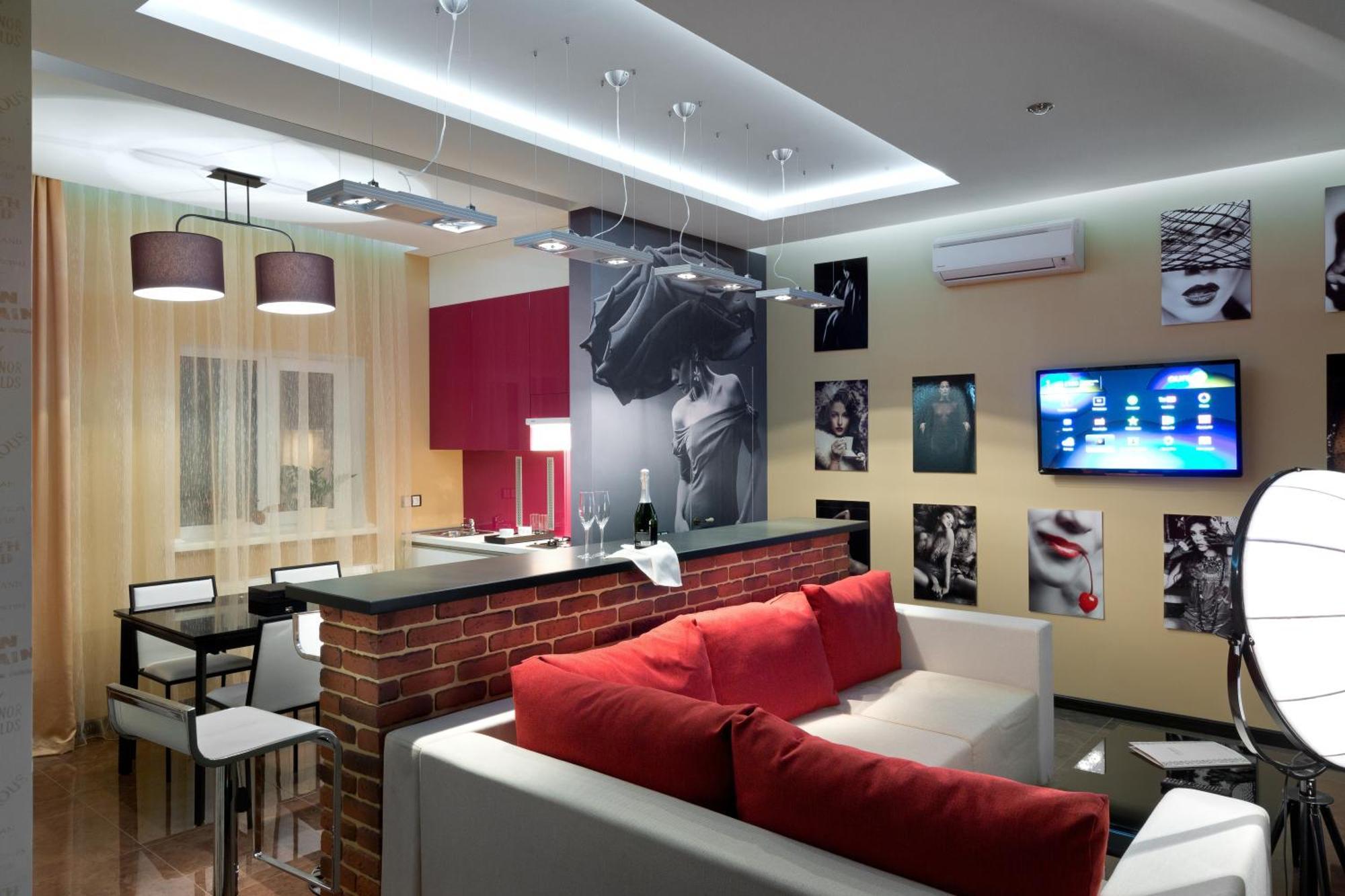 De Gaulle Boutique Hotel Kharkov Ngoại thất bức ảnh