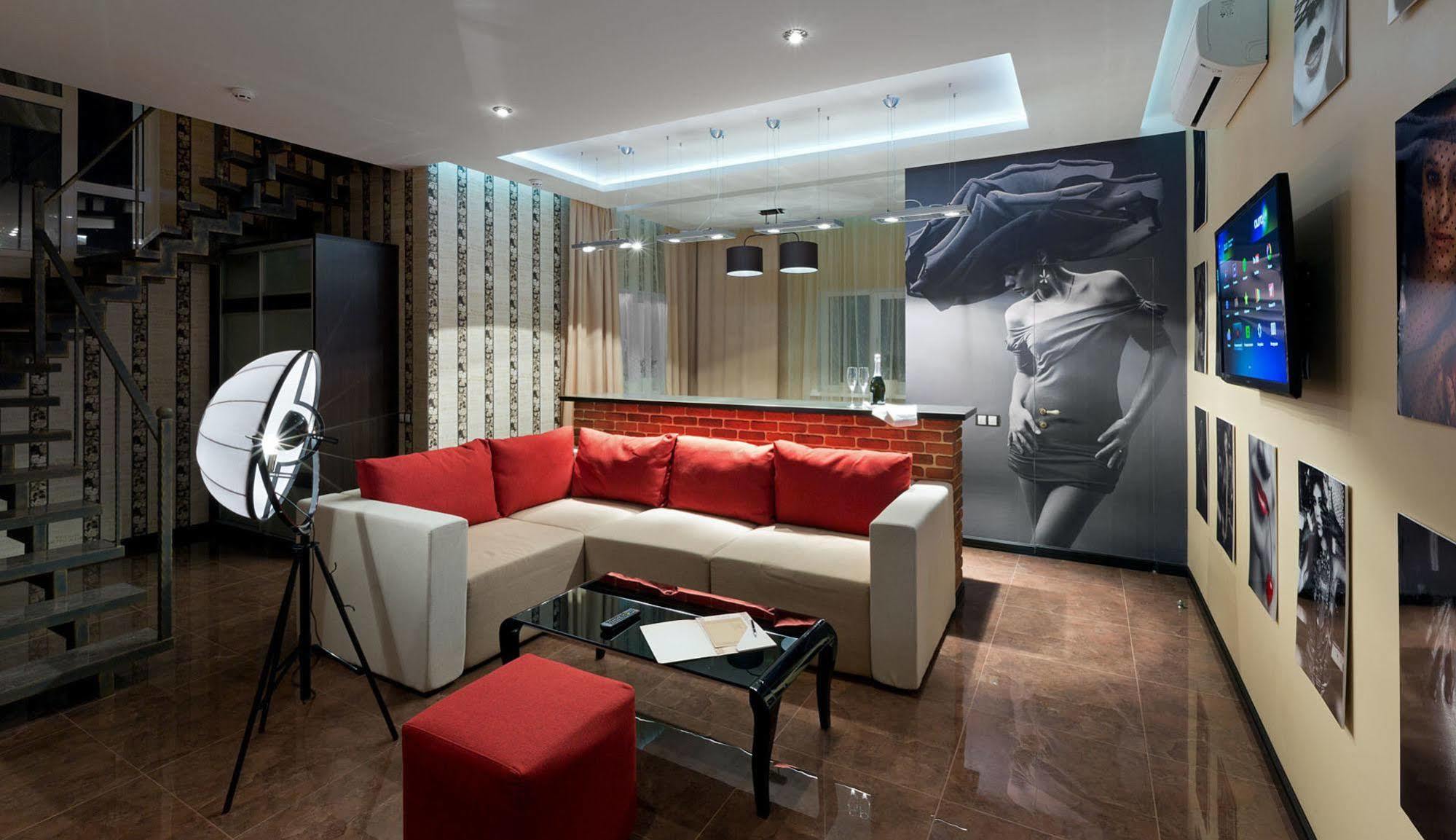 De Gaulle Boutique Hotel Kharkov Ngoại thất bức ảnh