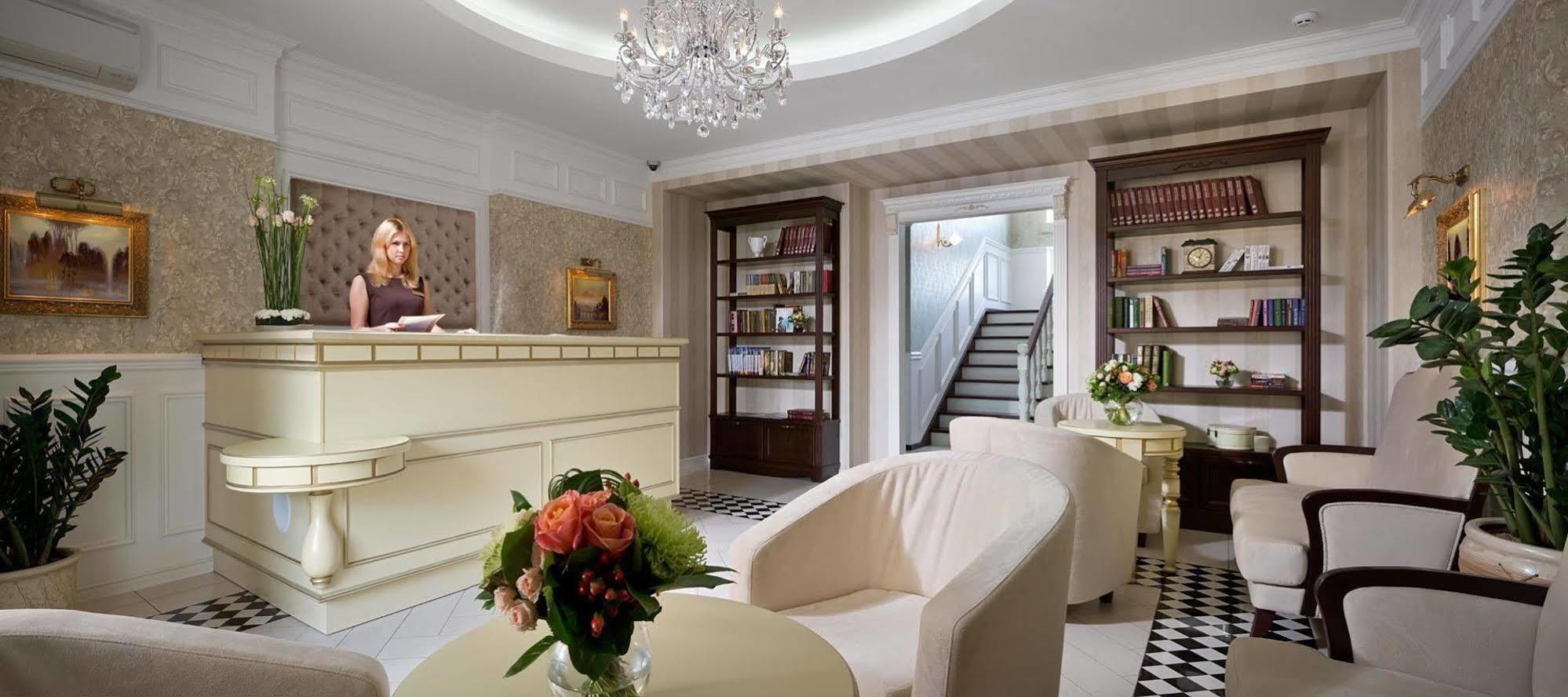 De Gaulle Boutique Hotel Kharkov Ngoại thất bức ảnh