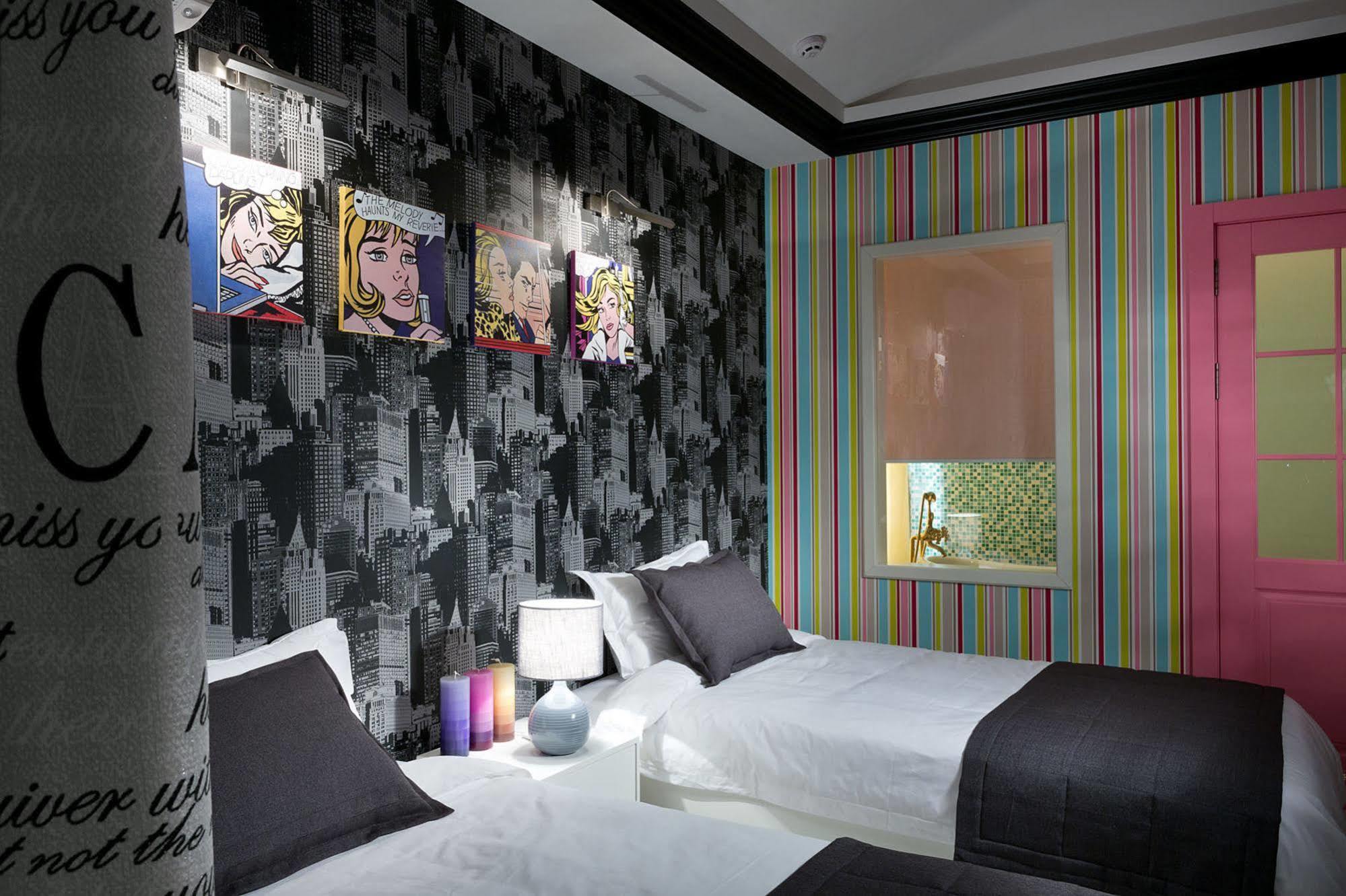 De Gaulle Boutique Hotel Kharkov Ngoại thất bức ảnh